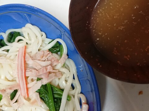 サラダつけうどん